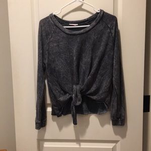 Maronie womens tie front crop pullover sweatshirt top long sleeves size M grey